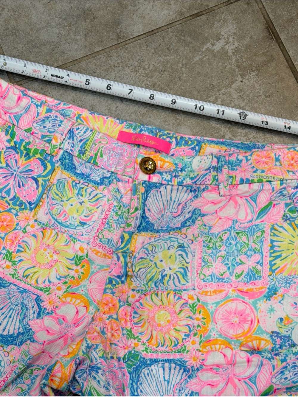 Lilly Pulitzer Callahan Stretch Shorts Patch My Drift SZ 8 Vibrant Pastels - Picture 10 of 10